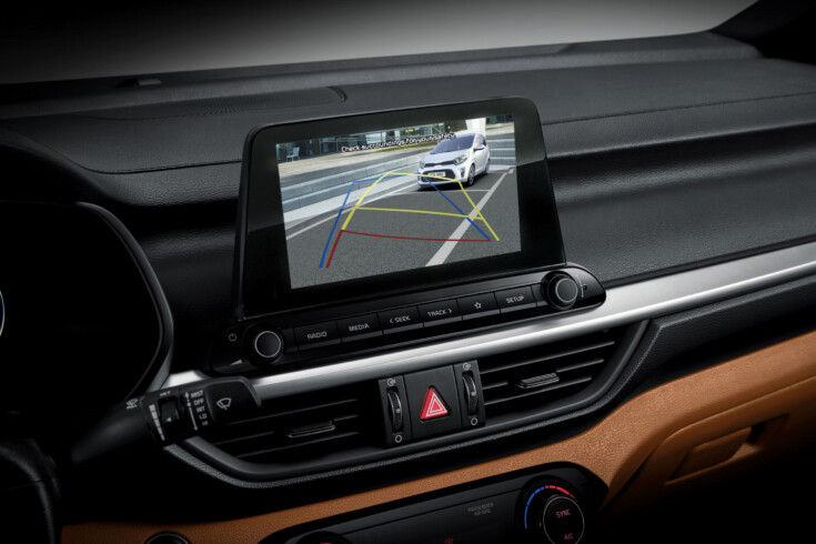 كاميرا للرؤية الخلفيه